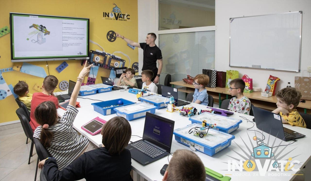 Otvorene su prijave za upis u Svijet LEGO robotike u Šibeniku